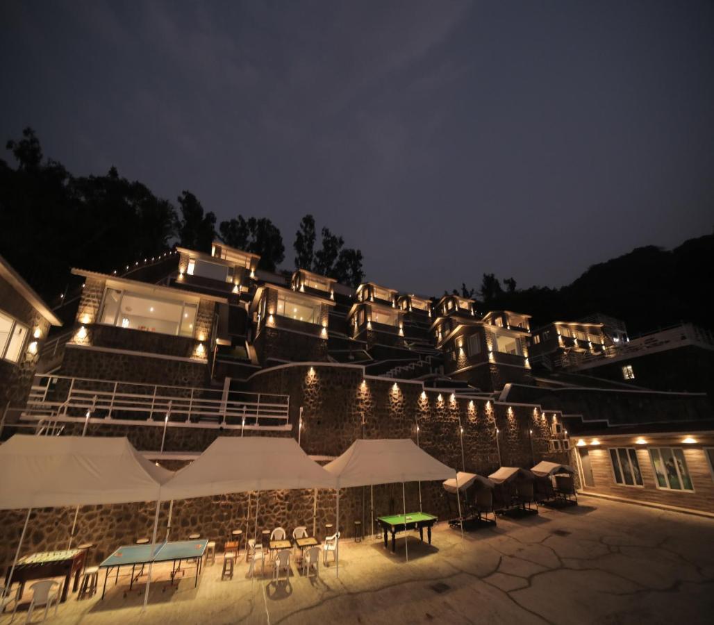 360 South, Khandala Lonavala Exterior photo